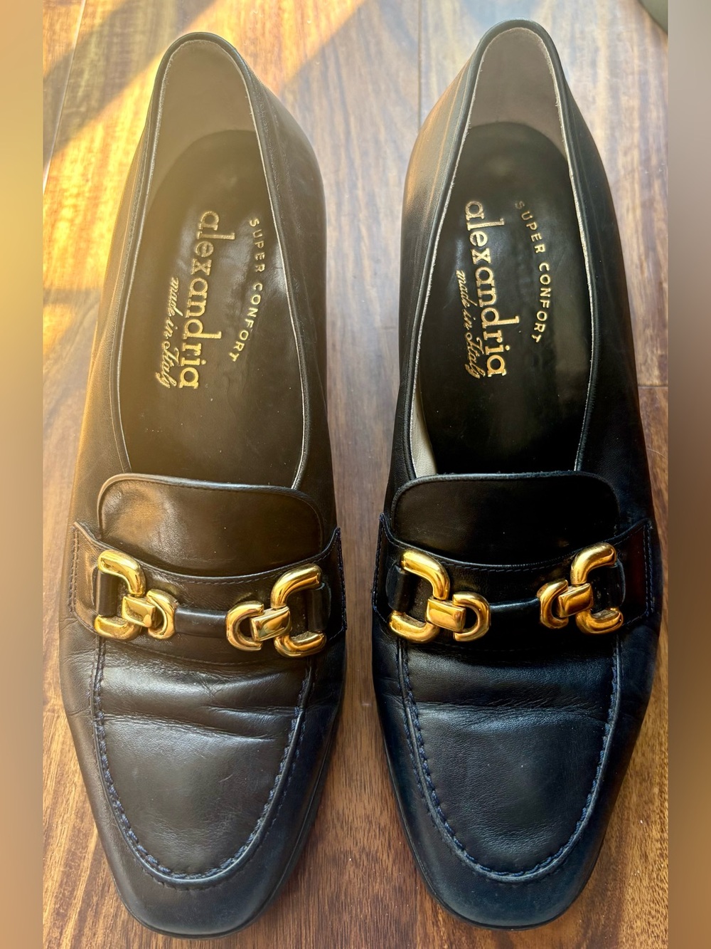 Alexandria made in Italy, black with gold hardware Leather Loafers Women’s 7.5